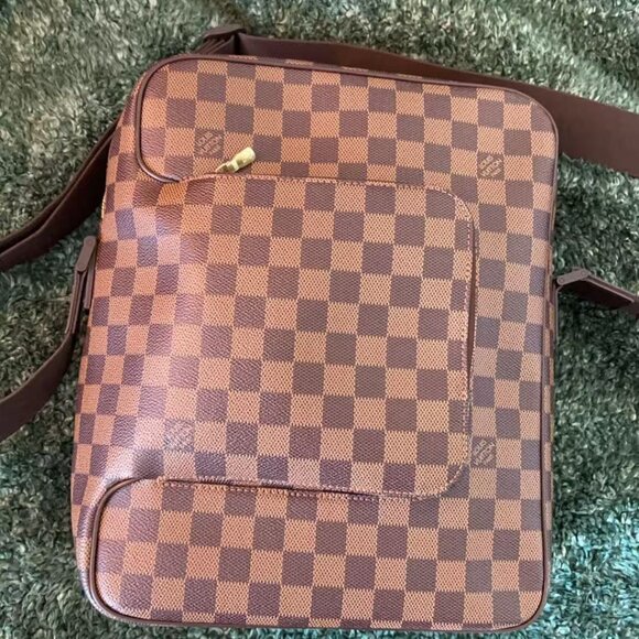 Louis Vuitton Pre-Owned 2004 Damier Ebene Olav MM crossbody bag - Picture 1 of 5